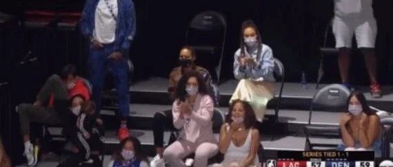 猛龙被吊打的有点惨，乔治满血复活！快船这女友团简直了...