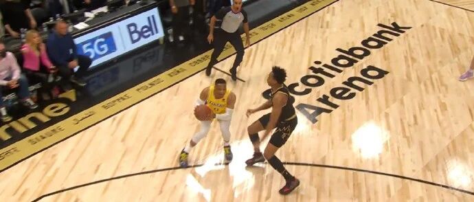 神仙剧情啊！湖人总...能创造奇迹！