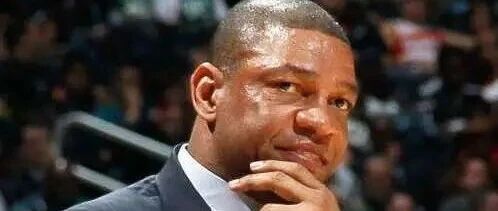 骚啊！主教练也干了，直接负荷管理轮休了...