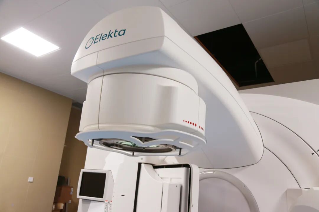 哪些医疗仪器可以直调肿瘤放疗新利器 ｜ 南部战区总医院引进医科达Synergy直线加速器_https://www.jmylbn.com_新闻资讯_第12张