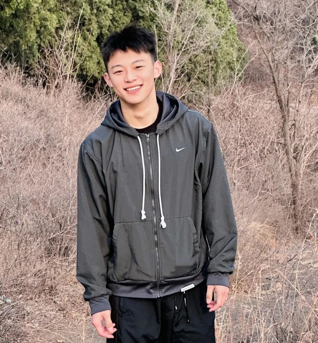 突发19岁网红帅哥山东小钺钺重伤太心疼了