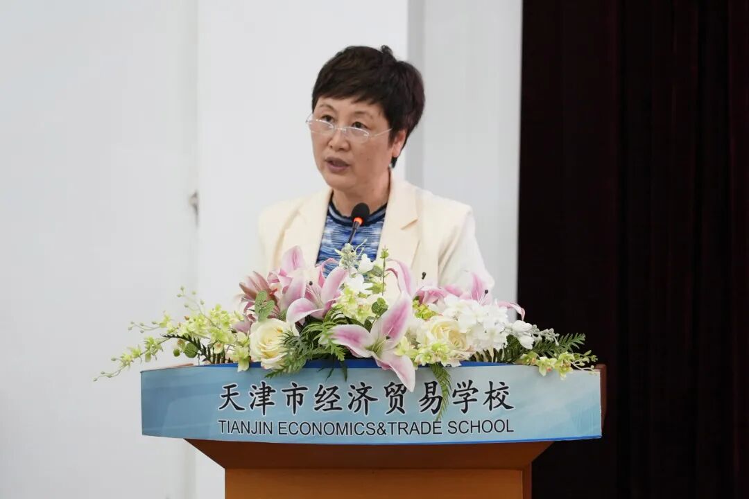 学校举办纪念五四运动107周年暨2026年“五四”表彰大会(图3)
