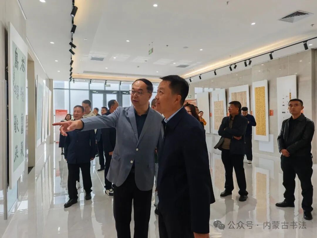 第九届内蒙古自治区书法篆刻作品展在鄂尔多斯市乌审旗开展 第3张