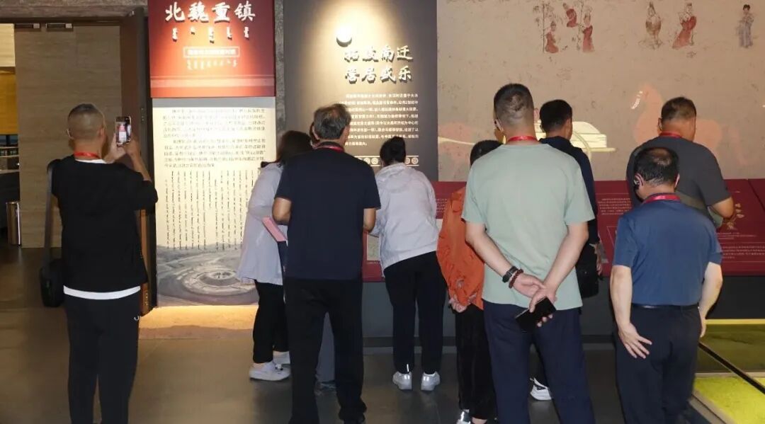 “魏碑溯源”内蒙古书法名家采风活动纪实 第14张