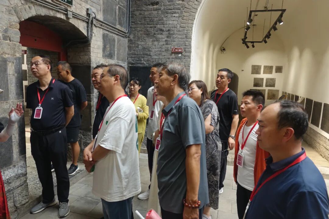 “魏碑溯源”内蒙古书法名家采风活动纪实 第26张