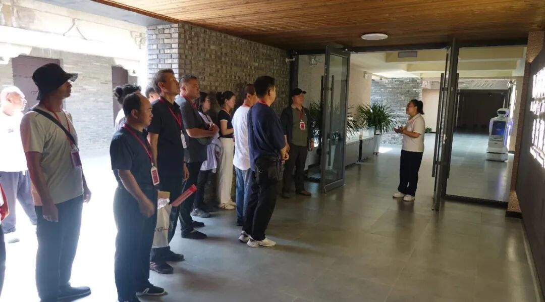 “魏碑溯源”内蒙古书法名家采风活动纪实 第5张