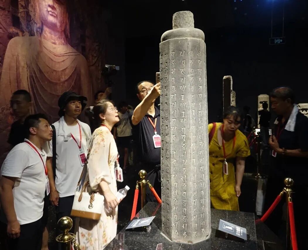 “魏碑溯源”内蒙古书法名家采风活动纪实 第33张