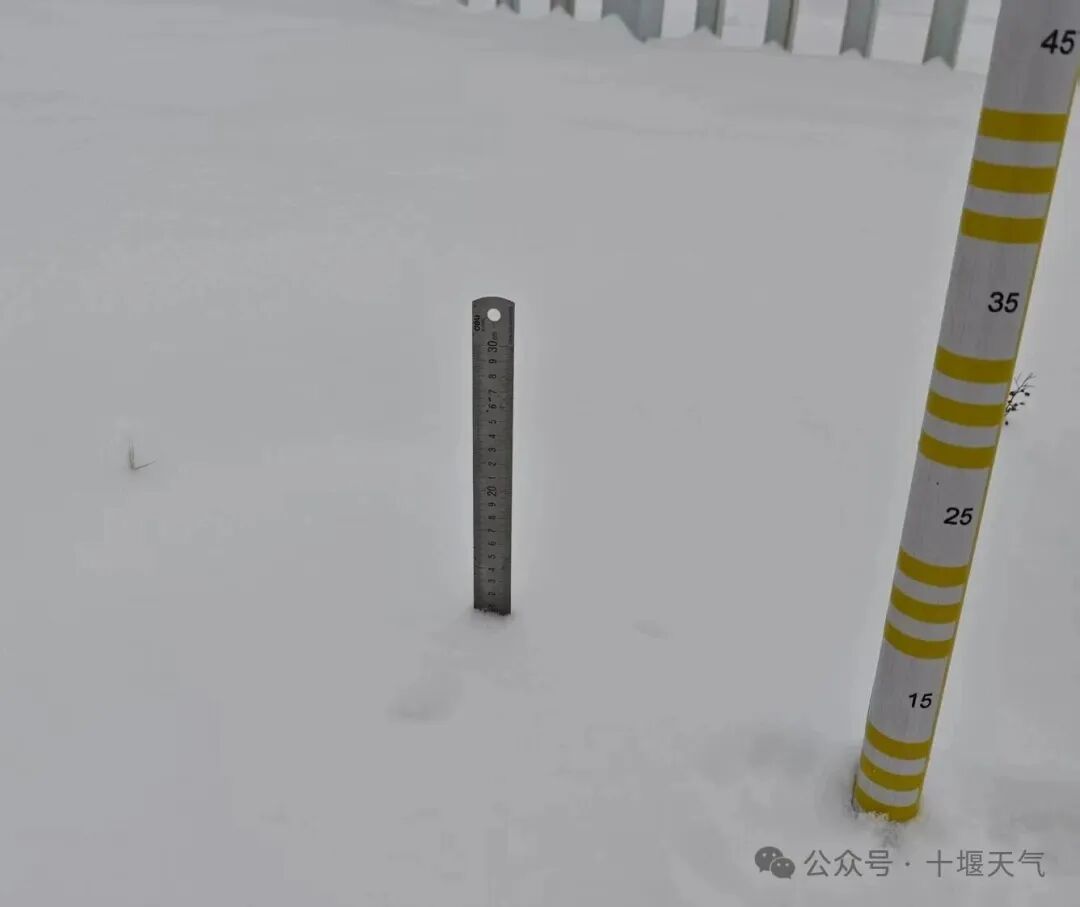 十堰多部门迅速行动除雪保畅通！雪还要下多久，最新预报来了