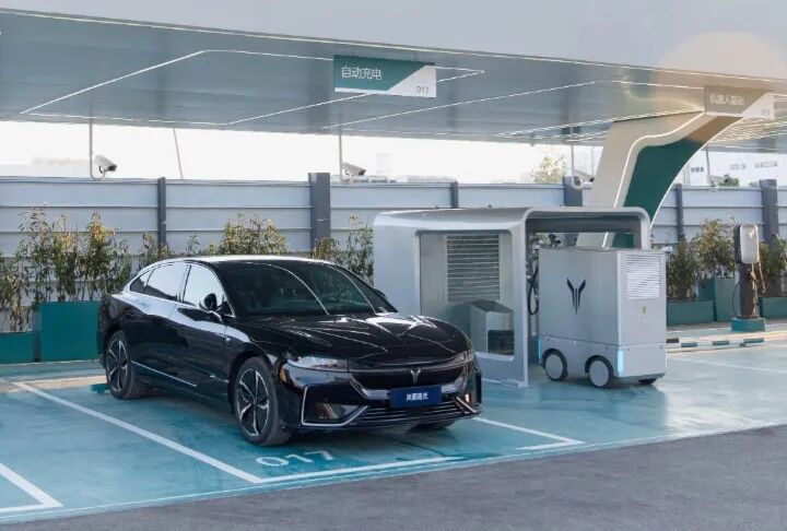 今早，东风集团发布重要公告