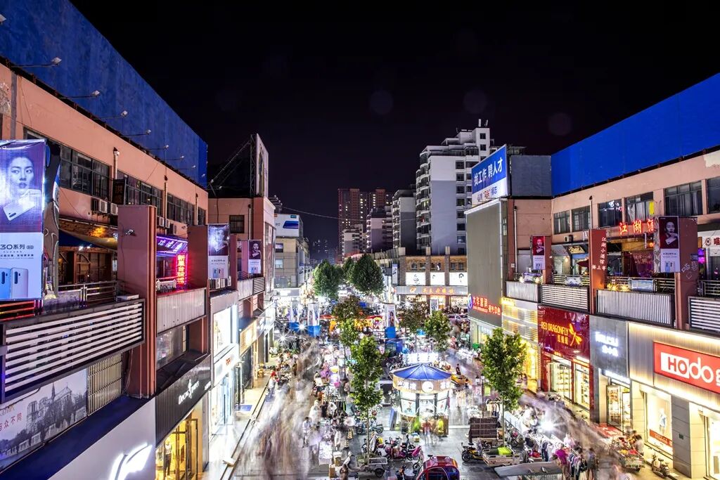 榴枣归乡众行致远欢迎荆河街道在外老乡回家过年