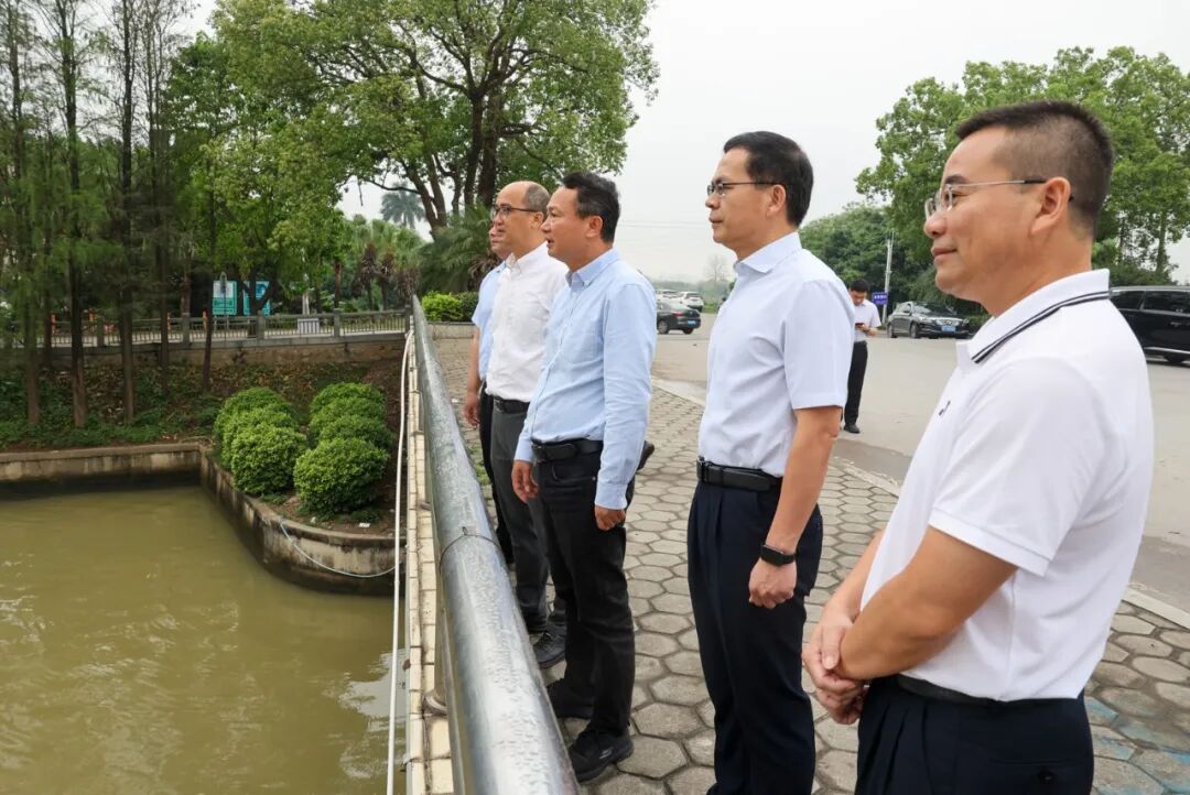 加快推进鸡笼水闸重建副市长欧阳锦全来榄调研