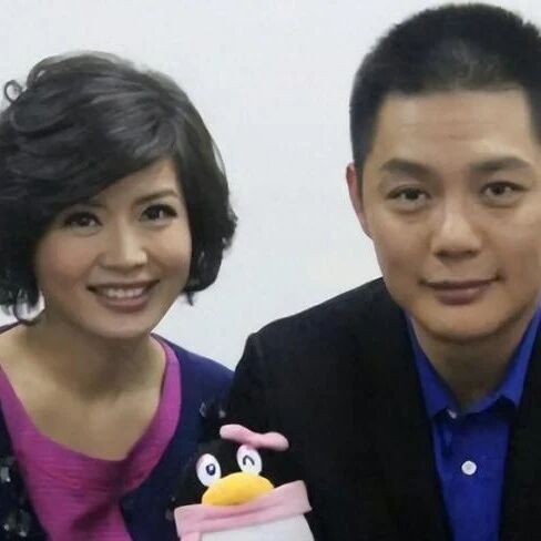 程愫宣布喜讯离婚8年后完美逆袭!网友赞叹:傅程鹏如今真的高攀不起!
