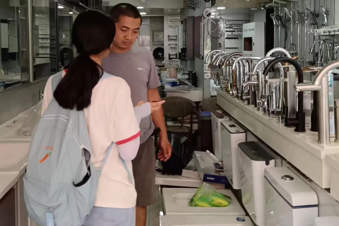 打响买家邀约第一枪 | 面对面定向邀请专业买家，我们在行动！(图68)