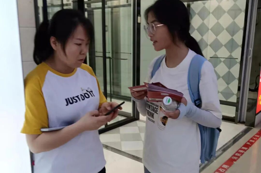 打响买家邀约第一枪 | 面对面定向邀请专业买家，我们在行动！(图58)