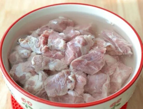 放炖牛肉放什么调料_炖牛肉三放三不放_炖牛肉放啥好吃