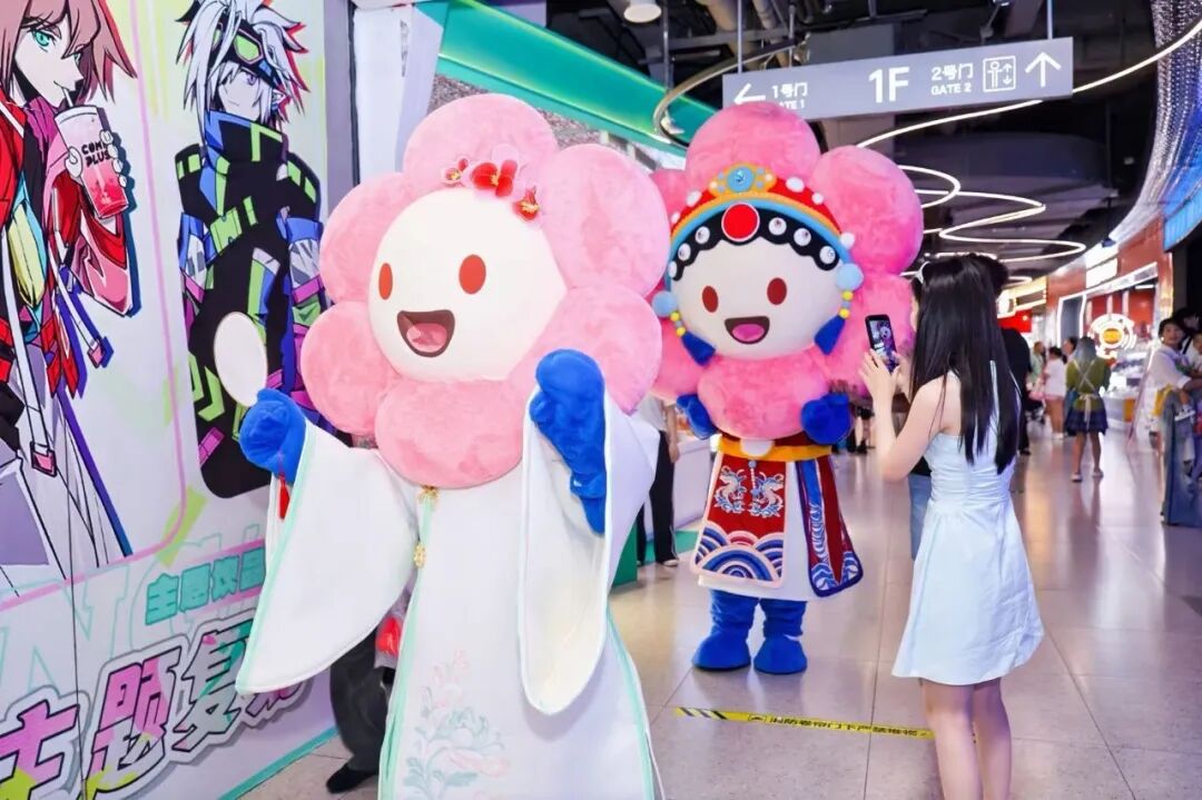 周铭26091309.jpg