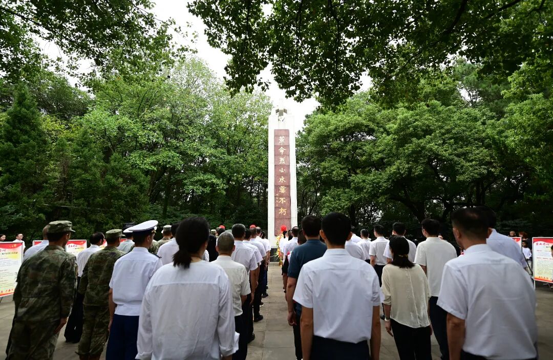 微信图片_20260930115640_3_357.jpg