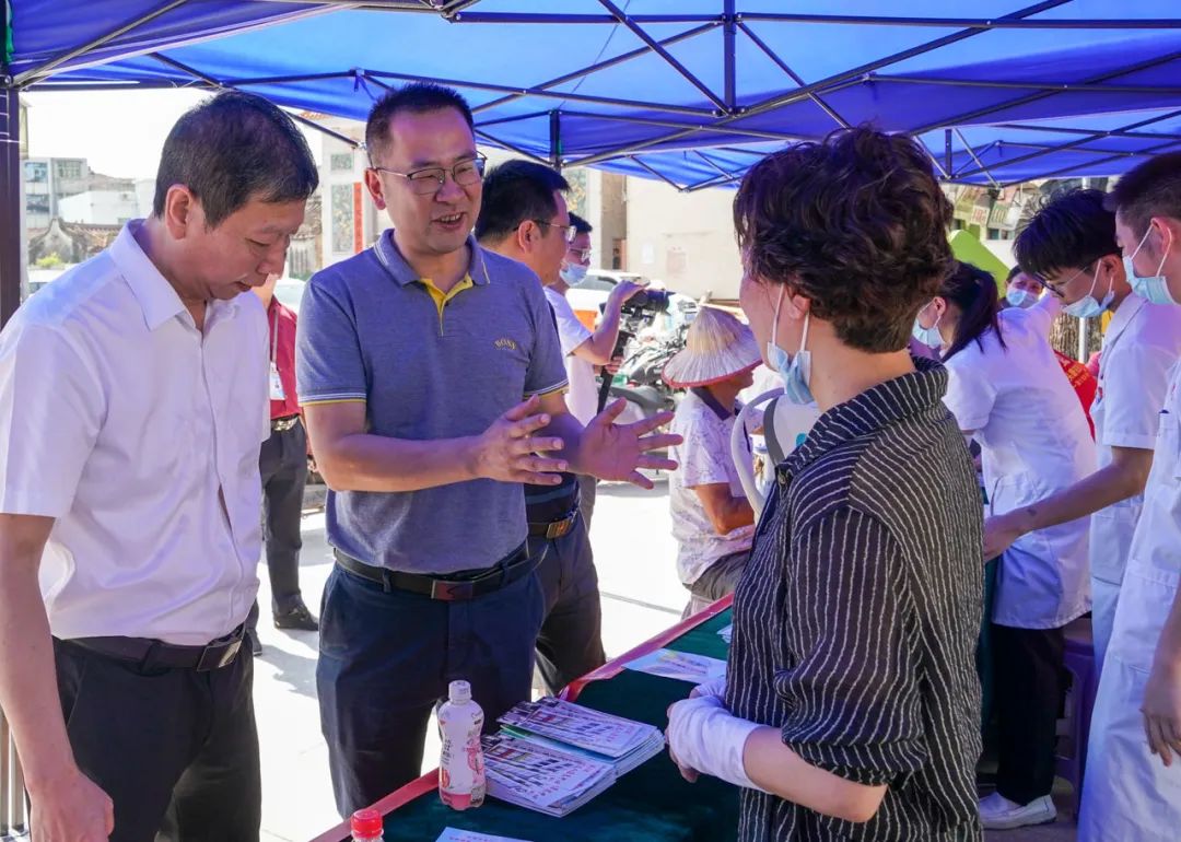 濠江區開展第三十三次全國助殘日扶殘助殘系列活動