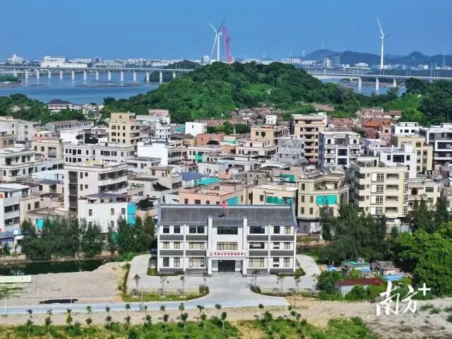 南方+ 余丹 拍摄