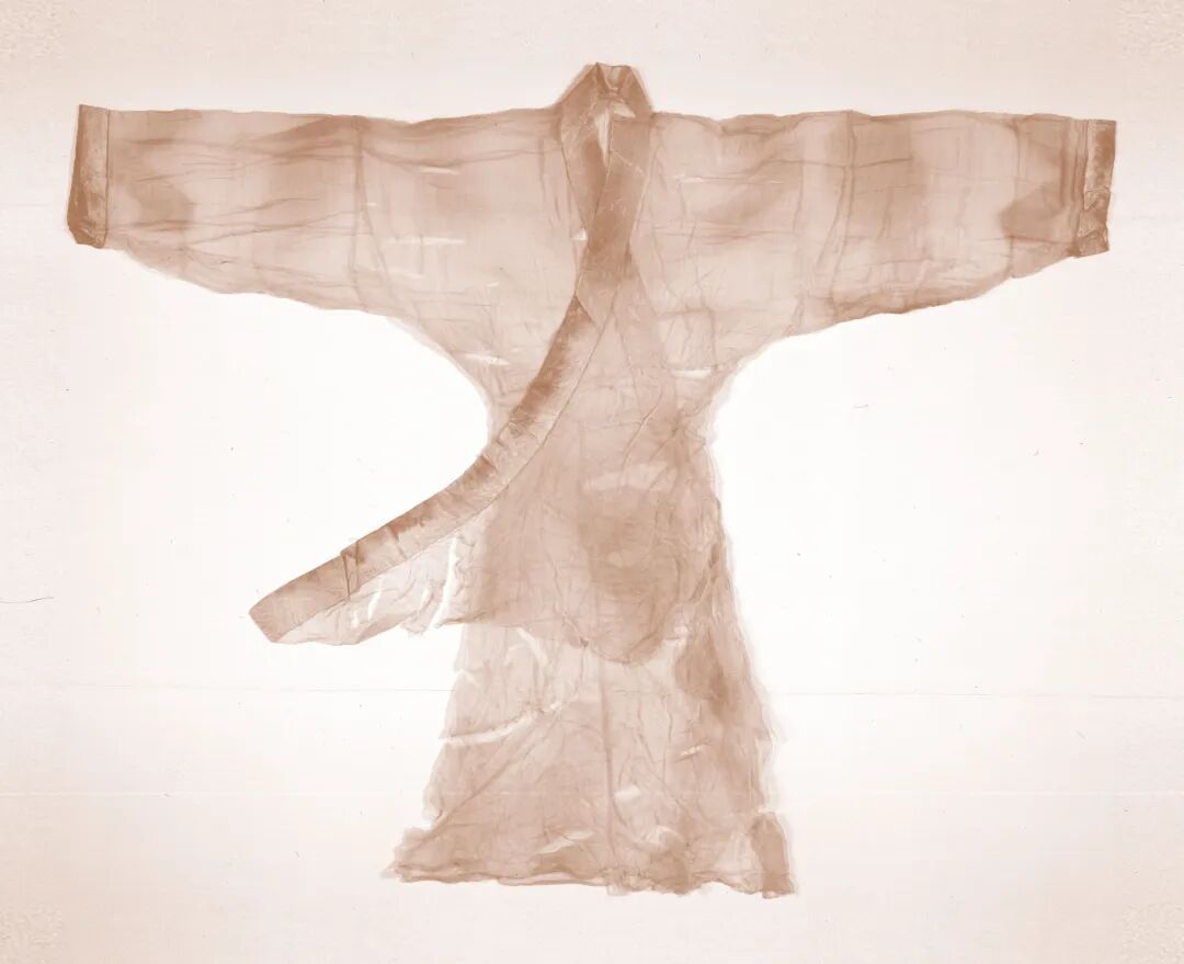 辛追夫人素纱单衣被盗？湖南博物院辟谣：谣言！从未被盗