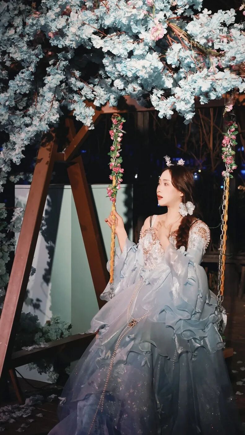 武汉上新爆火夜游打卡地知音花月夜