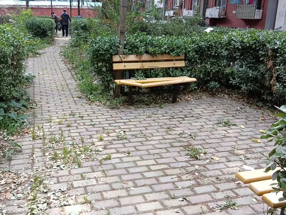 海淀羊坊店街道北蜂窝路60年楼龄的老旧小区改造项目顺利完工