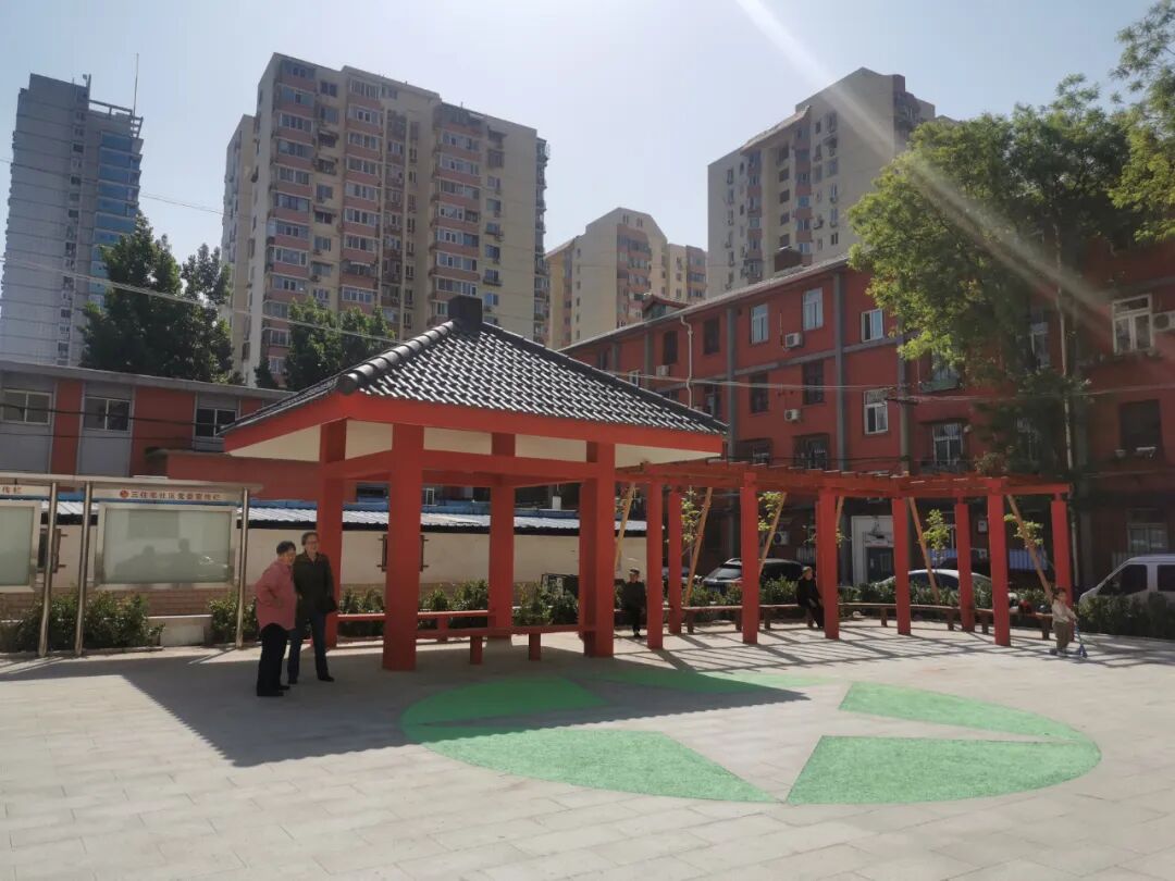 海淀羊坊店街道北蜂窝路60年楼龄的老旧小区改造项目顺利完工