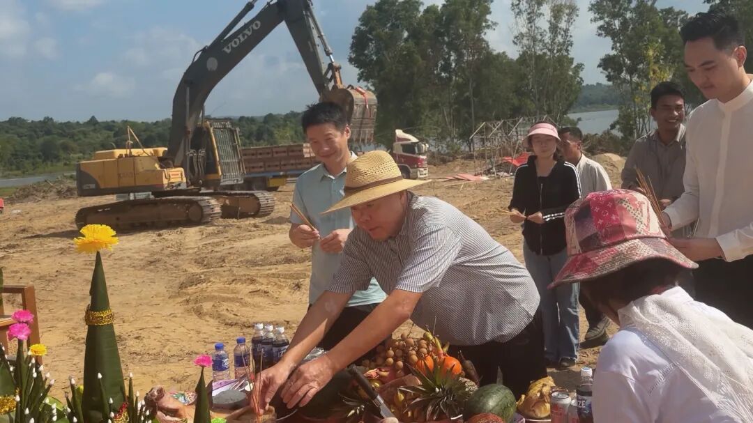 盛境开工 湖海在望 ｜ 海湖小镇样板间正式启幕