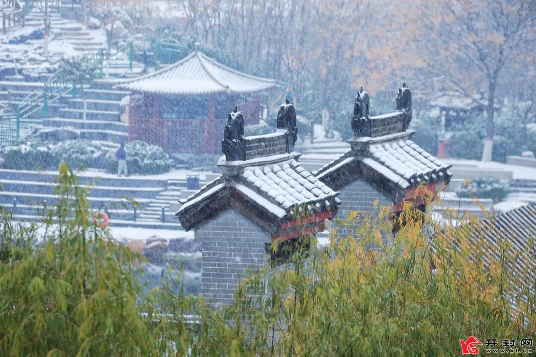 一下雪开封就美成了汴梁