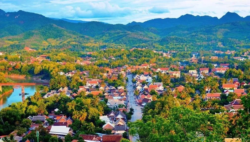 2024年老挝四千美岛：旅游攻略