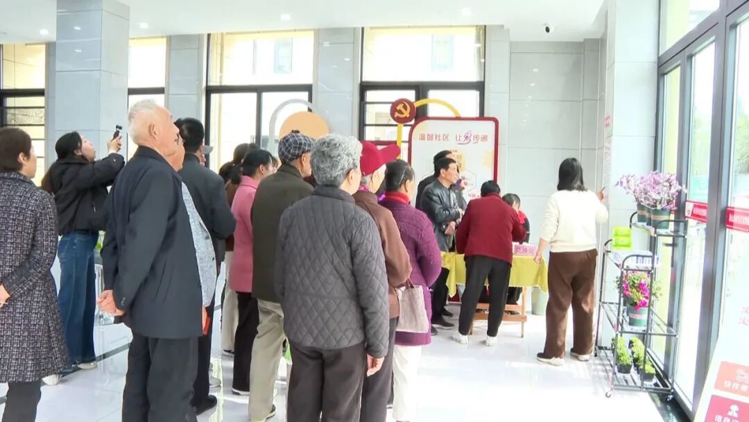 拾烟头换好物！宝应县泰山东村社区小激励带出文明新风