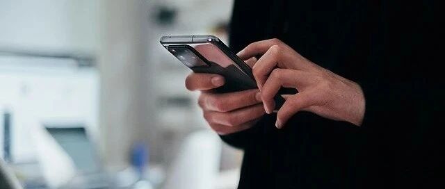 专利纠纷持续，小i机器人要求苹果公司停售iPhone