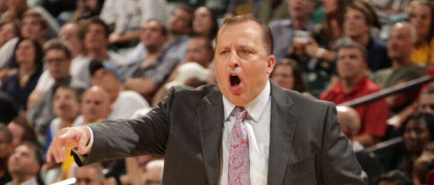 62岁仍是孑然一身，他把自己的一生，都献给了篮球