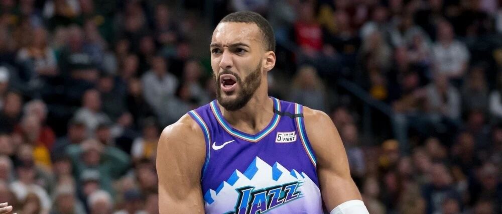 场均15分拿历史第三大合同，谁能想到戈贝尔那一摸，摸出了两亿