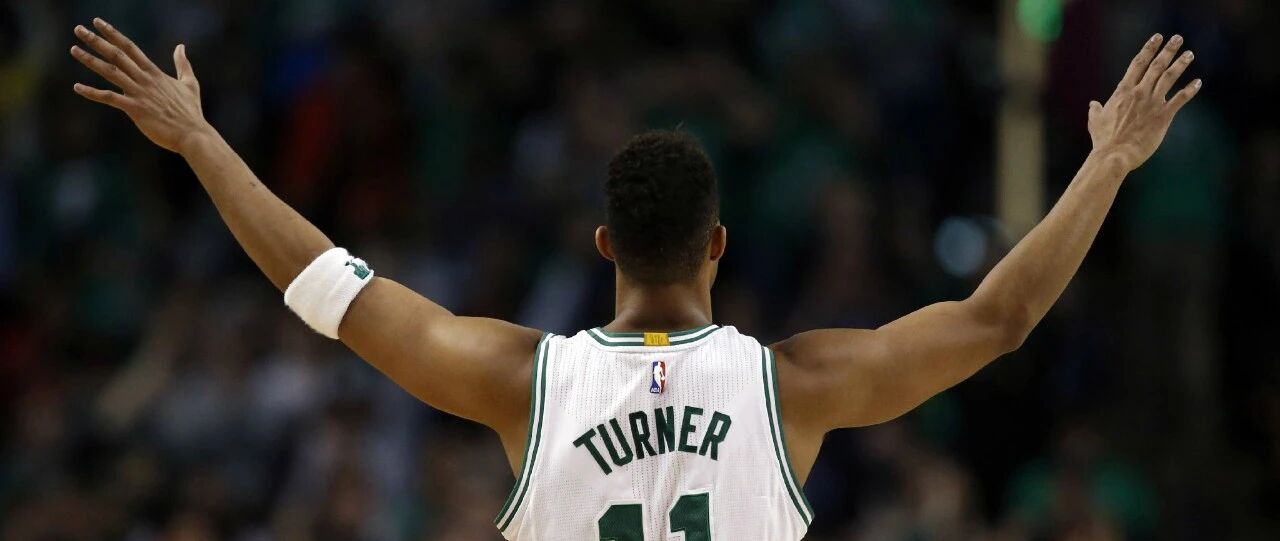 32岁就退役，从天选榜眼到助理教练，特纳只用了10年