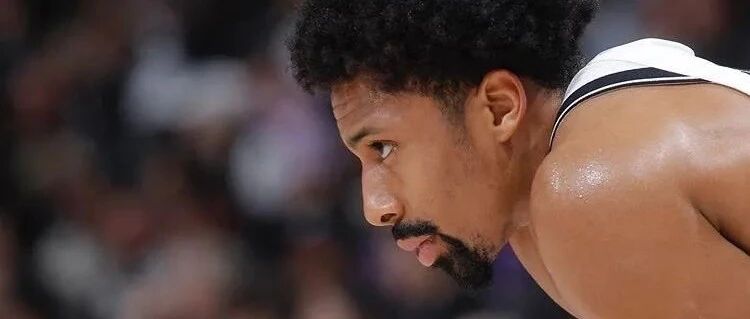 不在三巨头身边打球，丁威迪从来都是把赌注押在自己身上