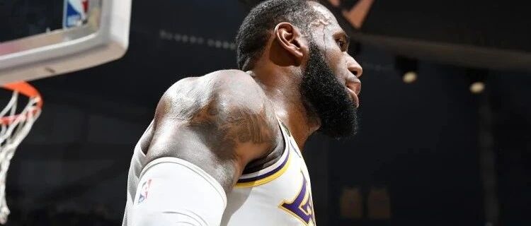 四分钟追17分，詹姆斯和隆多距离创造奇迹，就差那么一点