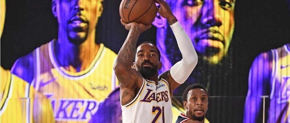 “JR不神经，天天全明星”，这话我信了