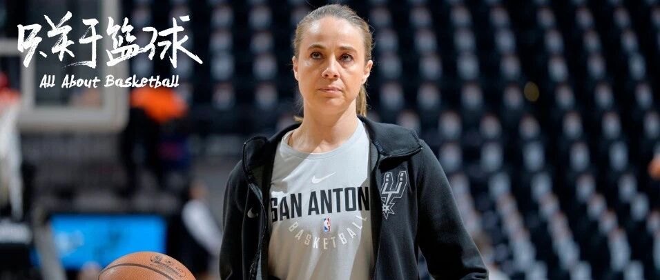 在这个男人的世界里，她还是没能获得一席之地