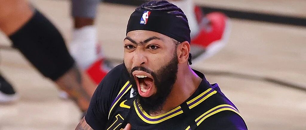 浓眉压哨绝杀！如同天上降魔主，真是人间太岁神！