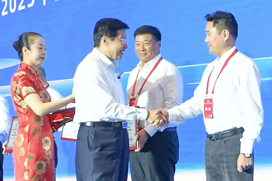 華通控股榮登中國民營企業500強