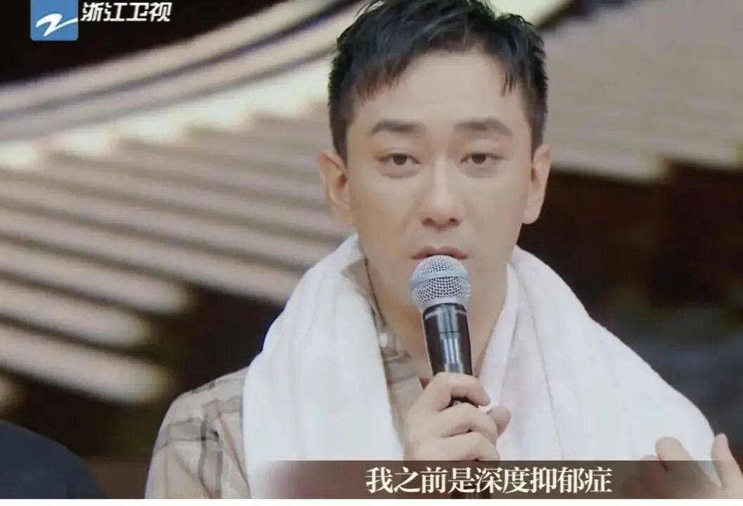 王自健被妻子扇500个巴掌，还遭烟头烫罚跪：幸福不是常态，不幸才是（视频/组图） - 4