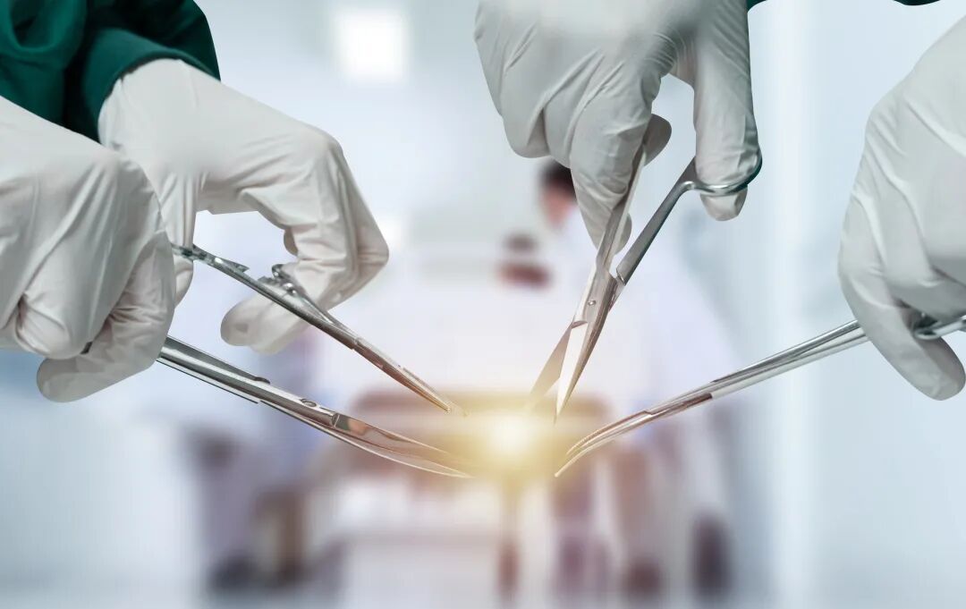 手术刀刀片怎么换为什么手术刀又被称为“柳叶刀”？早期的手术刀居然长这样……_https://www.jmylbn.com_新闻资讯_第3张