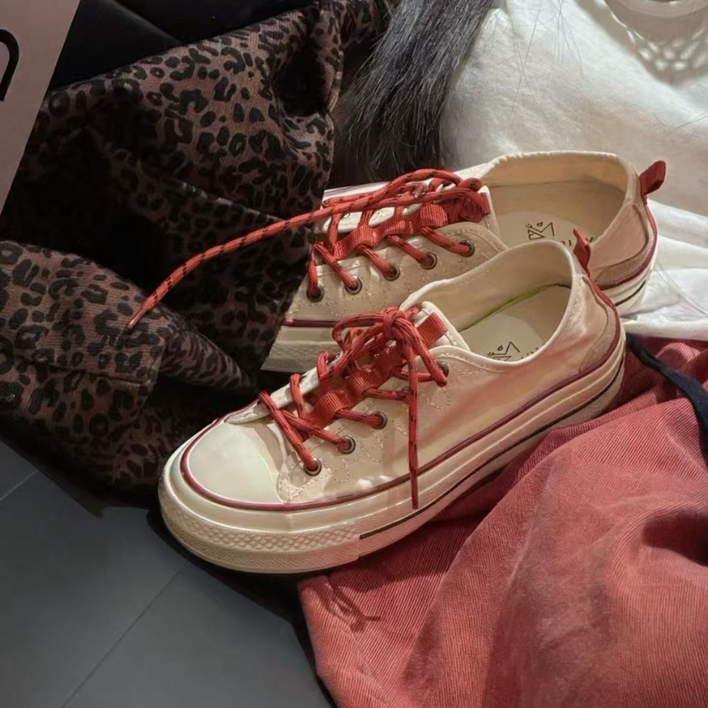 四妹女鞋仓