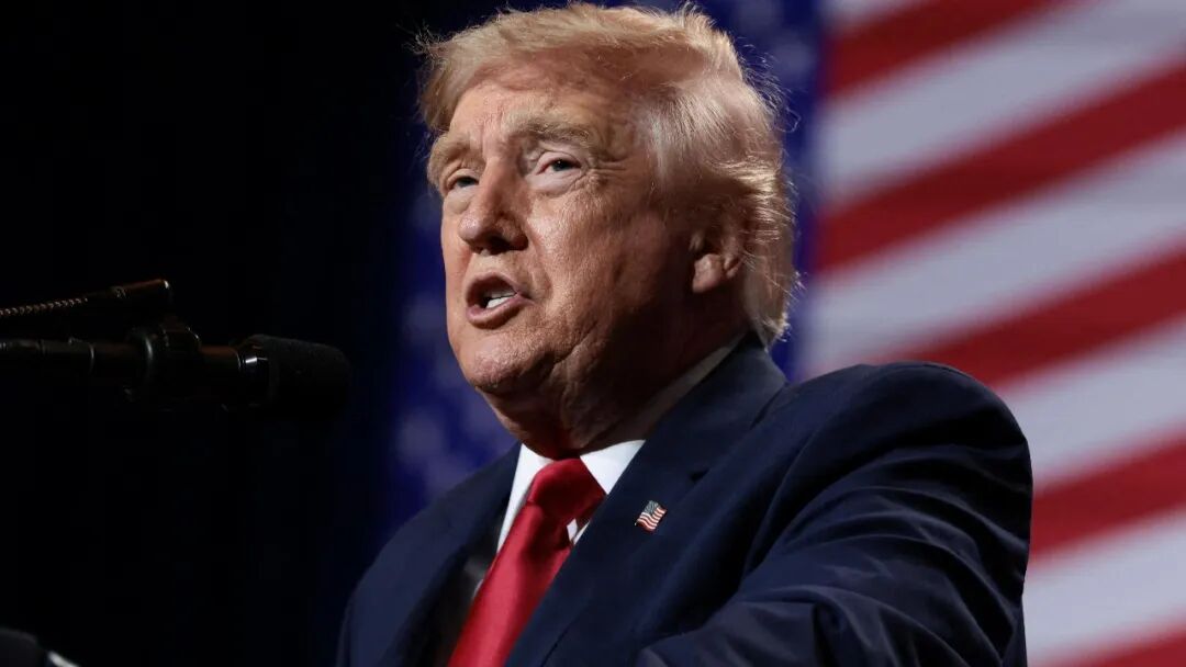 Trump Signs Two Orders Targeting Birth Tourism and Citizenship