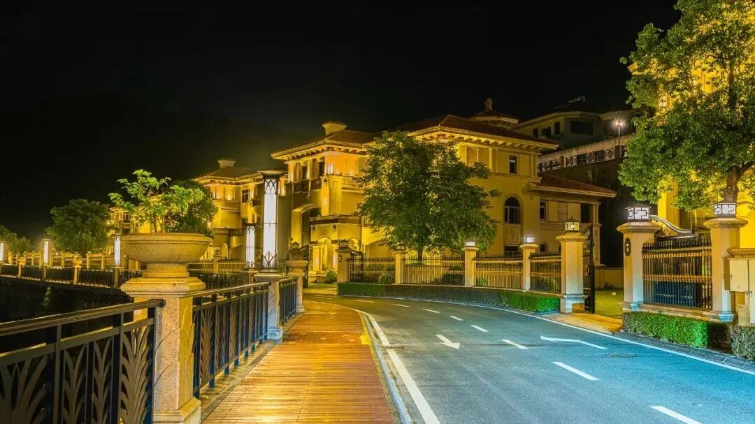 增城在售别墅【百花山庄】在售户型308㎡~1208㎡，单价1字头！