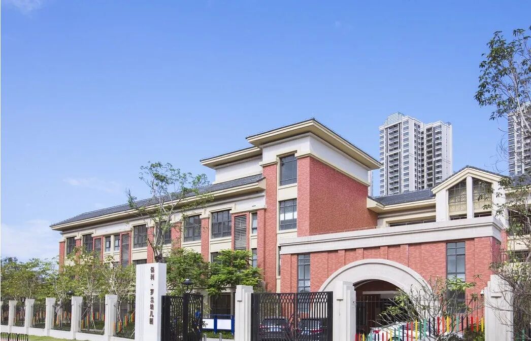 黄埔保利罗兰国际周六加推10栋98~120方