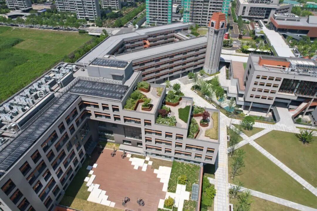 北京大学教授俞孔坚在巴西坠机遇难