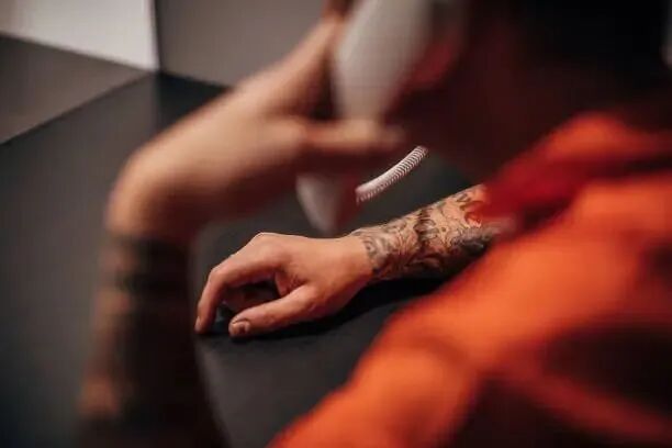 美国30名女狱警沦为犯人性奴，有人情难自禁并怀上犯人孩子（组图） - 7