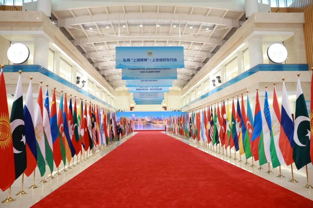 上合成员国间国际公路运输线近1.4万公里,上合“朋友圈”何以越来越大｜澎湃社论